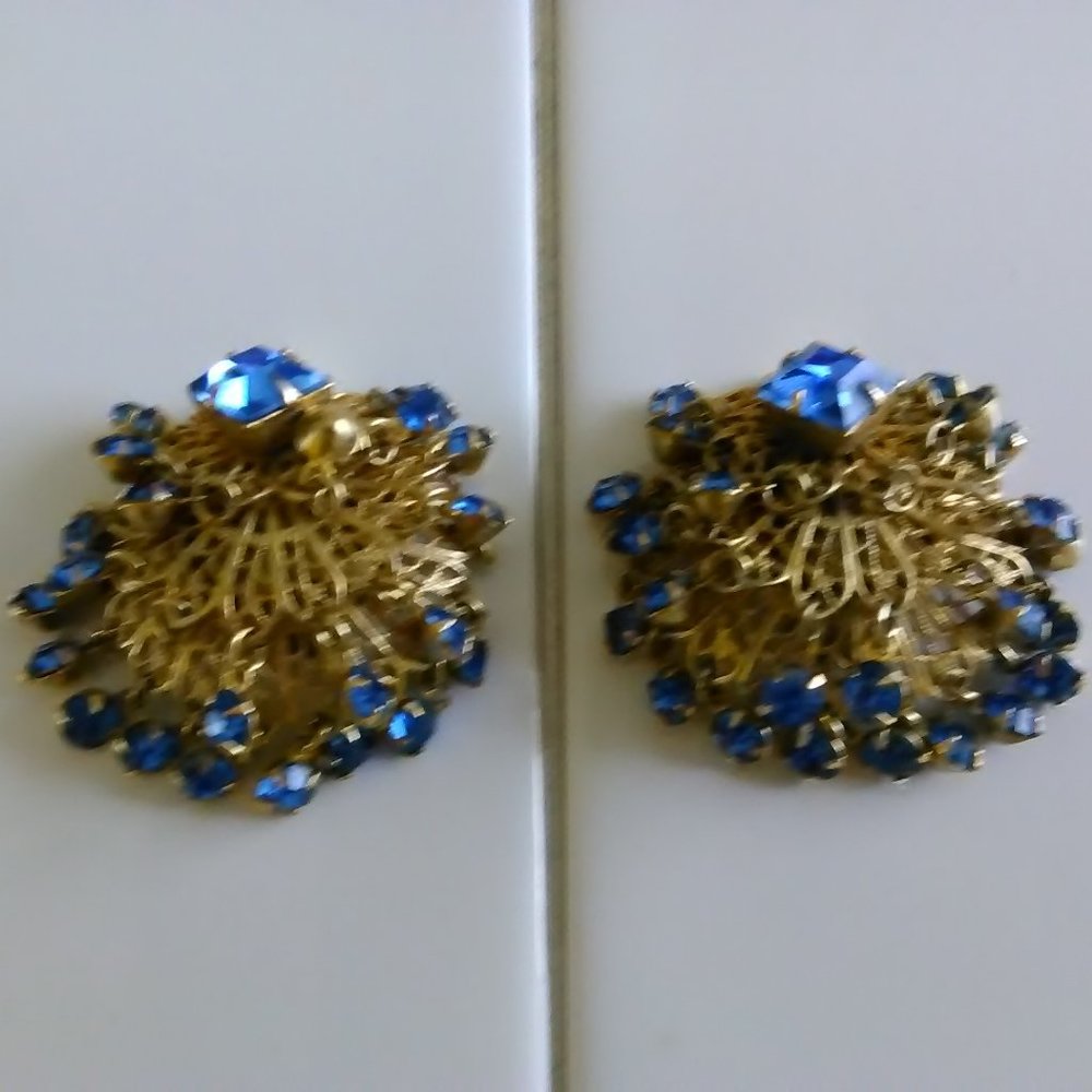 Vintage Gold with blue stone clip earrings